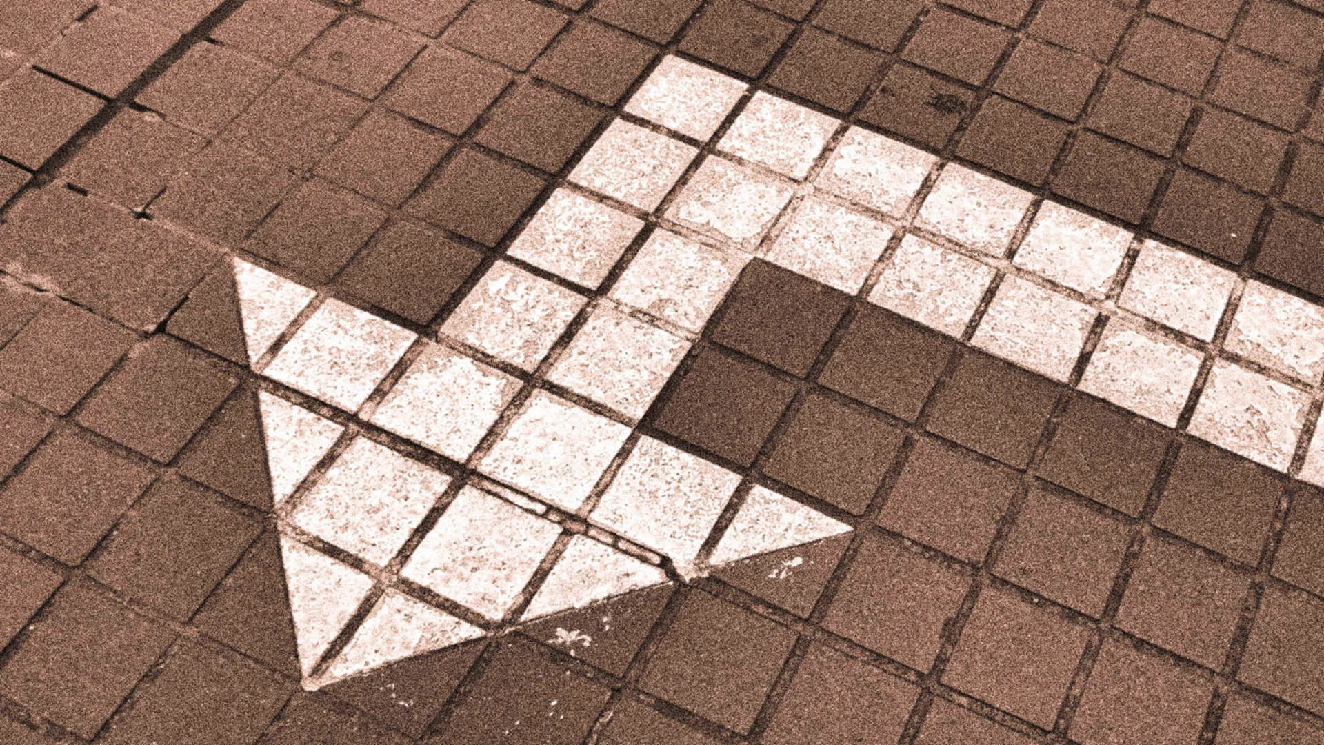 Läderach 34, Godiva 0