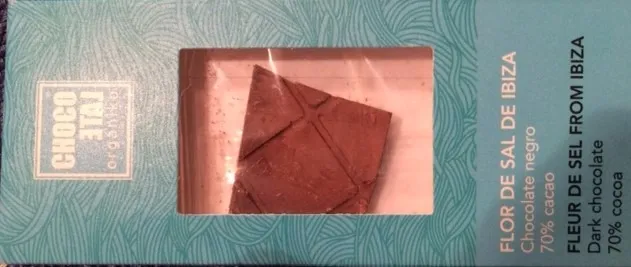 PLEASE give me a reason to buy chocolate bars at an airport